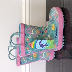 Toddler Girls Waterproof Rain Boots in Pink and Turquoise - Size 10T